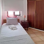 Casa Da Avenida * Lagos